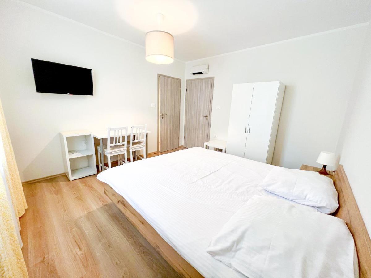 Hop House Garni Hotel Postojna Exterior photo
